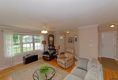 2413 Golf Ave, Schenectady, NY 12309 photo 6