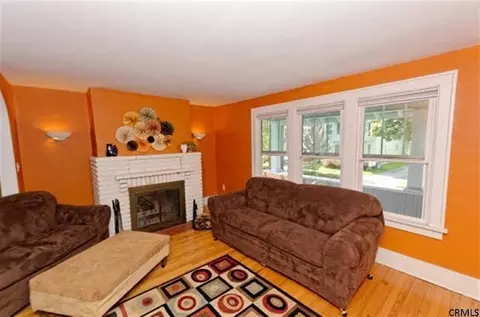1032 Keyes Ave, Schenectady, NY 12309 photo 5