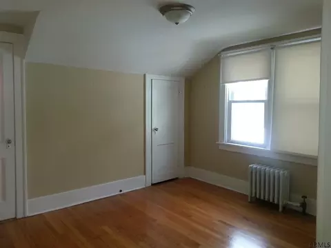 1032 Keyes Ave, Schenectady, NY 12309 photo 15