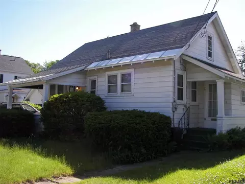 1429 Garner Ave, Schenectady, NY 12309 photo 2