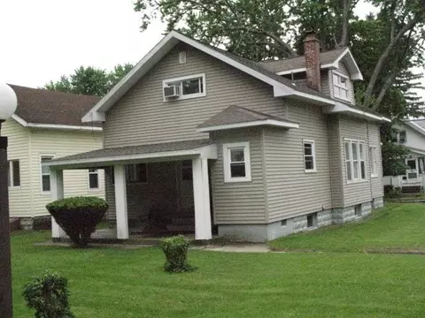 1098 Keyes Ave, Schenectady, NY 12309 photo 2