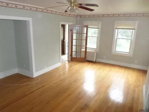 3 Jackson Pl, Schenectady, NY 12308 photo 6