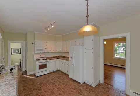 1871 Eastern Pkwy, Schenectady, NY 12309 photo 11