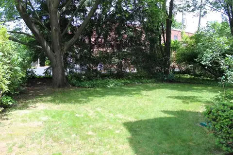 8 Nathaniel Blvd, Delmar, NY 12054 photo 4