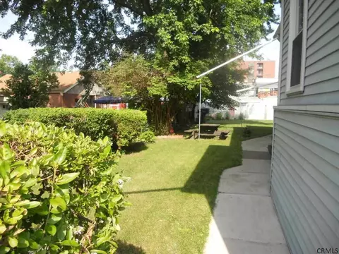 577 3rd Ave, Troy, NY 12182 photo 2