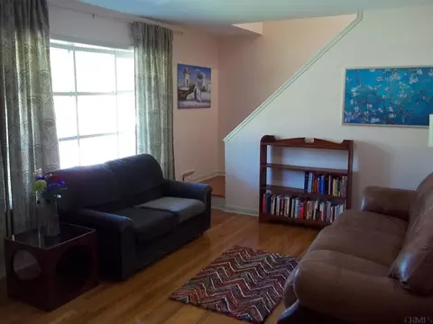 102 Pinehurst Pl, Schenectady, NY 12304 photo 6