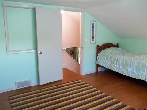102 Pinehurst Pl, Schenectady, NY 12304 photo 14