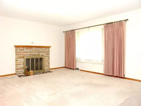 50 Jackson Ave, Schenectady, NY 12304 photo 4
