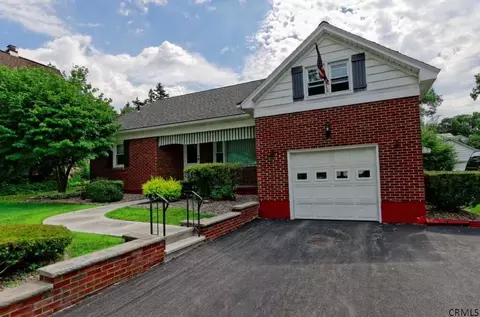 1746 Randolph Rd, Schenectady, NY 12308 photo 2