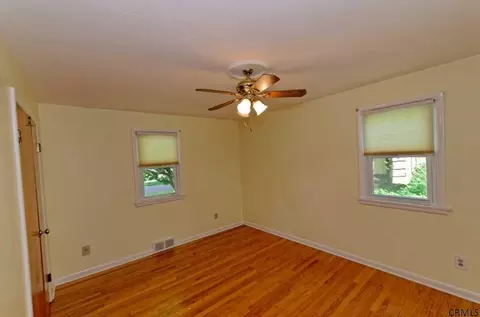 1746 Randolph Rd, Schenectady, NY 12308 photo 15