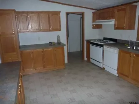 176 Middle Rd, Schoharie, NY 12157 photo 2