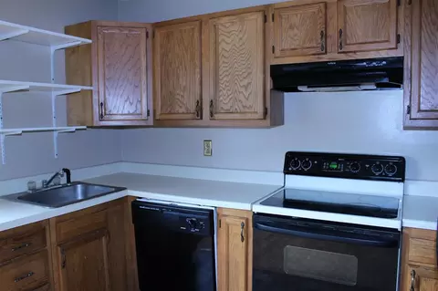 114 Starr Ave, Schenectady, NY 12304 photo 4