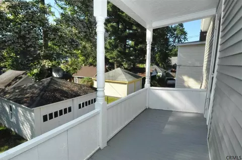 823 Hampton Ave, Schenectady, NY 12309 photo 14