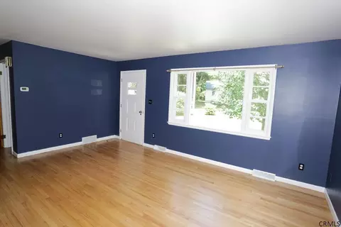 244 Bender Ln, Glenmont, NY 12077 photo 7