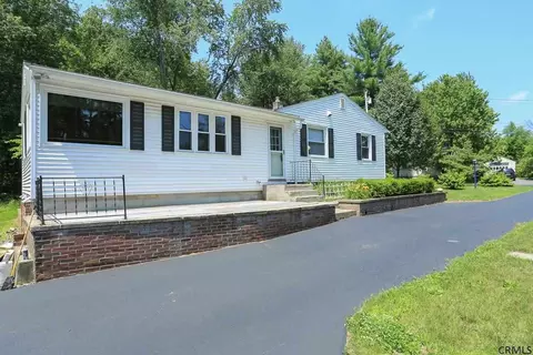 244 Bender Ln, Glenmont, NY 12077 photo 25