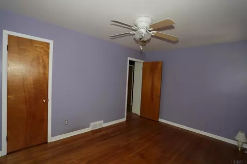 244 Bender Ln, Glenmont, NY 12077 photo 9