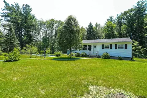 244 Bender Ln, Glenmont, NY 12077 photo 1