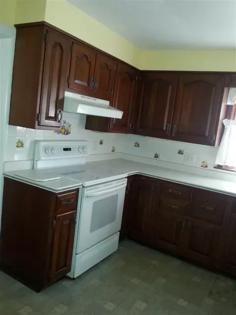 1186 Mcclellan St, Schenectady, NY 12309 photo 13