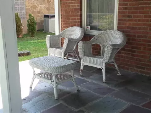 1186 Mcclellan St, Schenectady, NY 12309 photo 2