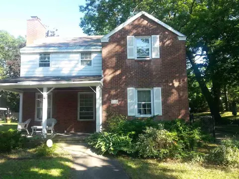 1186 Mcclellan St, Schenectady, NY 12309 photo 1