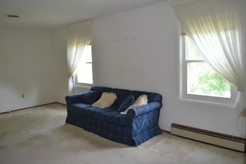 103 Anthony Cir, Cobleskill, NY 12043 photo 3