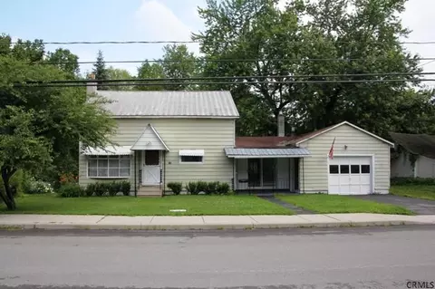 178 Macarthur Ave, Cobleskill, NY 12043 photo 2
