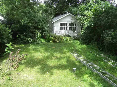 225 Elder St, Schenectady, NY 12304 photo 11