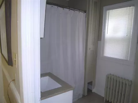225 Elder St, Schenectady, NY 12304 photo 8