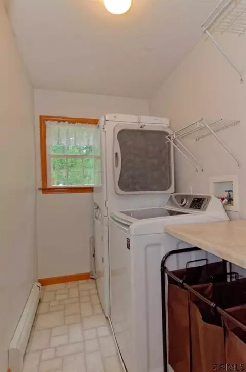 952 River Rd, Selkirk, NY 12158 photo 22
