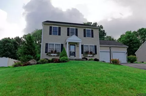56 Sandy Ln, Selkirk, NY 12158 photo 1