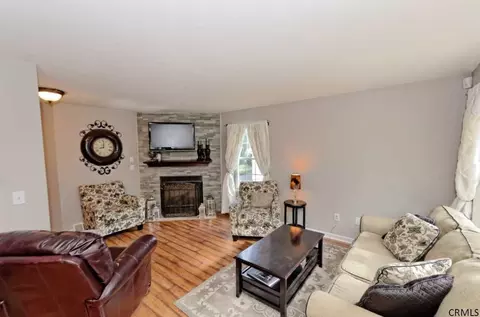 56 Sandy Ln, Selkirk, NY 12158 photo 13