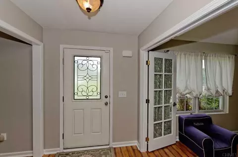56 Sandy Ln, Selkirk, NY 12158 photo 5