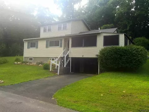 27 Beldale Rd, Slingerlands, NY 12159 photo 13