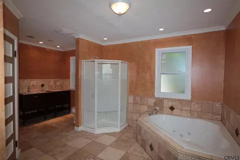 1419 State St, Schenectady, NY 12304 photo 18