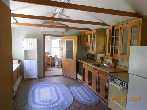 243 Reidel Rd, Amsterdam, NY 12010 photo 4