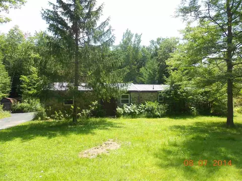 243 Reidel Rd, Amsterdam, NY 12010 photo 1