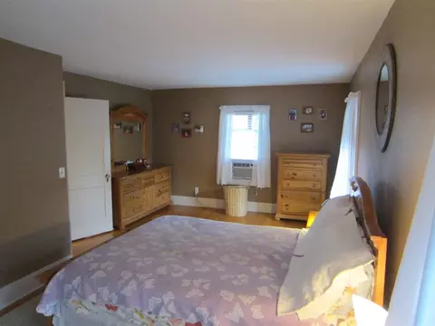 20 Magee Dr, Glenmont, NY 12077 photo 16
