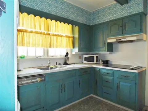 2201 Central Pkwy, Schenectady, NY 12309 photo 10