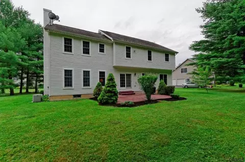 42 Gullane Dr, Slingerlands, NY 12159 photo 25
