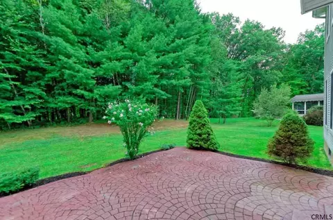 42 Gullane Dr, Slingerlands, NY 12159 photo 22