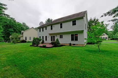 42 Gullane Dr, Slingerlands, NY 12159 photo 24