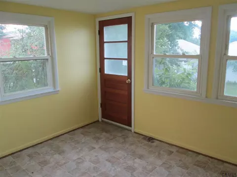 1216 Mader St, Schenectady, NY 12308 photo 3