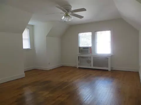 42 Delmar Pl, Delmar, NY 12054 photo 15