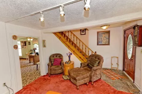 25 Tower Ave, Schenectady, NY 12304 photo 4