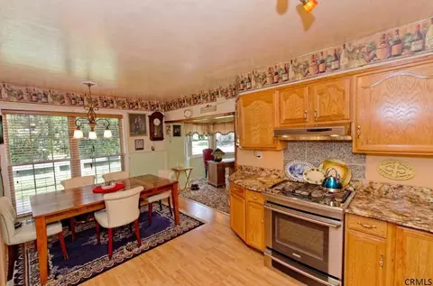 25 Tower Ave, Schenectady, NY 12304 photo 11