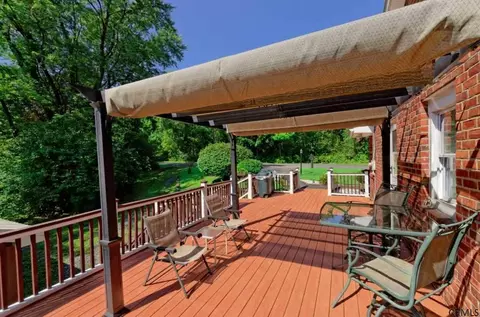 37 Upper Parker Rd, Selkirk, NY 12158 photo 22
