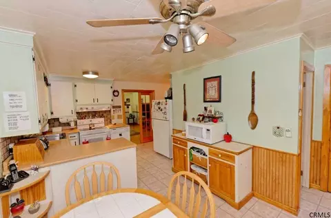 37 Upper Parker Rd, Selkirk, NY 12158 photo 15