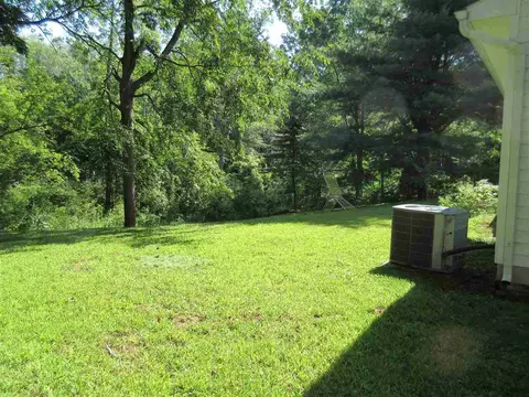 41 Dover Dr, Delmar, NY 12054 photo 23