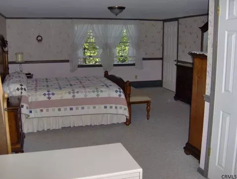 20 Hackett St, Selkirk, NY 12158 photo 9