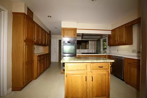 11 Macaffer Dr, Menands, NY 12204 photo 9